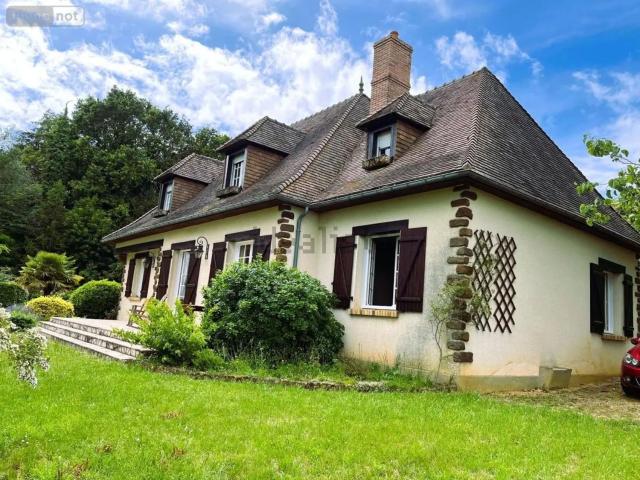 Maison, Sainte Sabine sur Longève