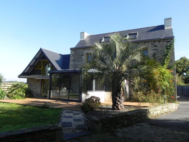 Maison, Sainte Sève
