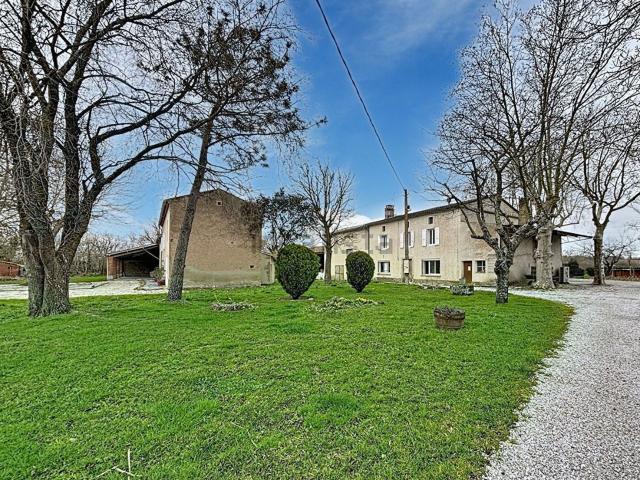 Maison, Saïx