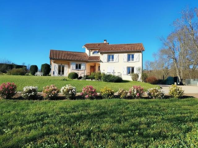 Maison, Salagnon