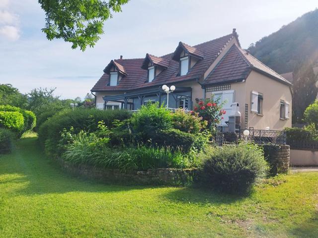 Maison, Salins les Bains
