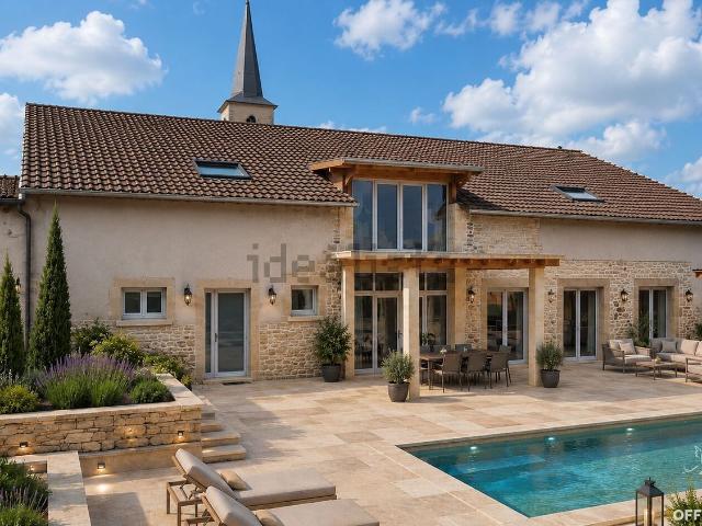 Maison, Saligney