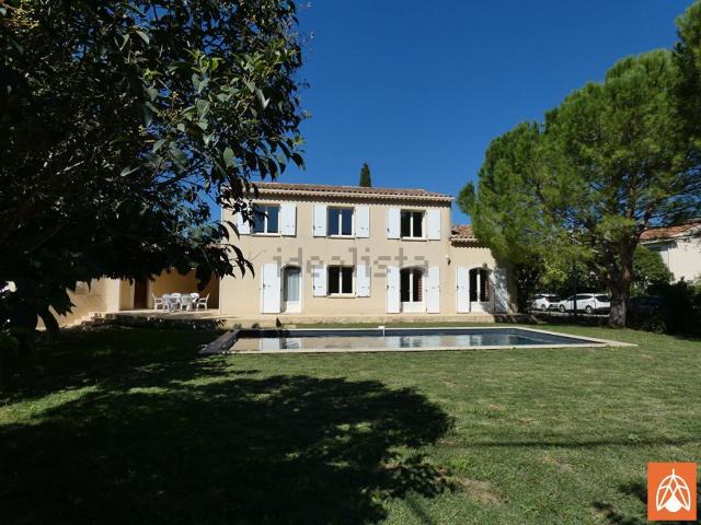 Maison, Salon de Provence