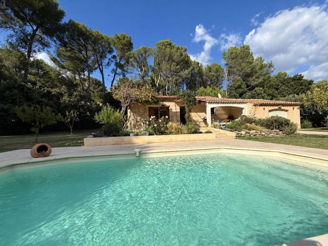 Maison, Salon de Provence