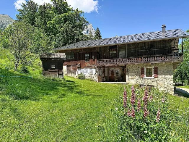 Maison, Sallanches