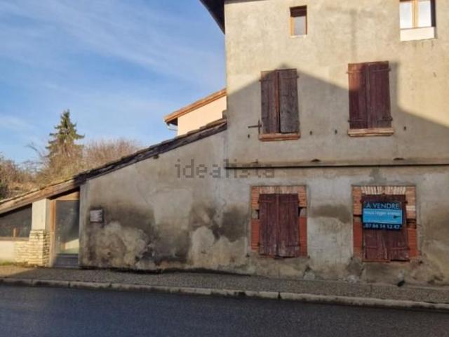 Maison, Samatan