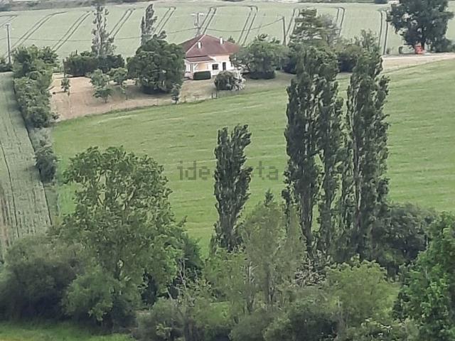 Maison, Samatan