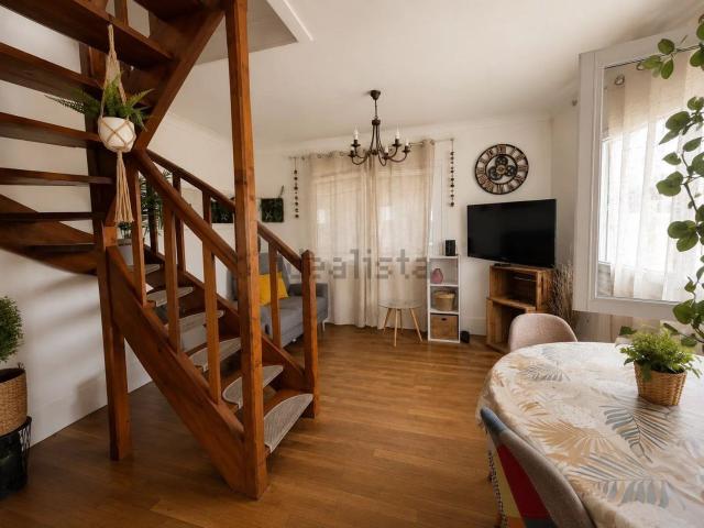 Maison, Sammeron