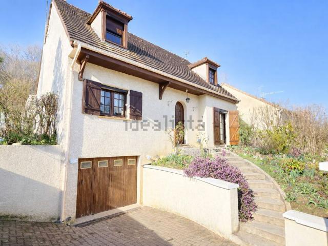 Maison, Sammeron