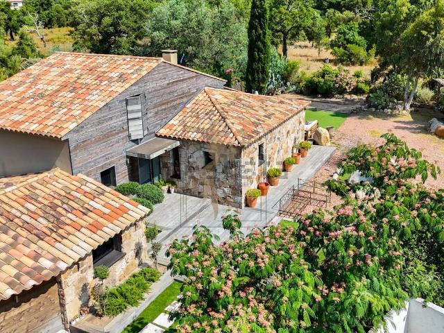 Maison, San Gavino di Carbini