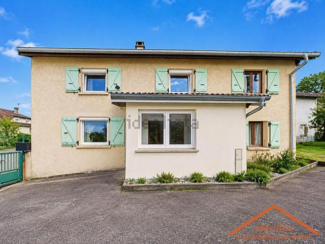 Maison, Sanchey
