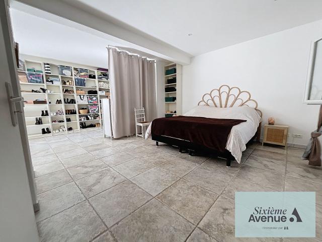 Maison Sanary Sur Mer 4 pièce s 142 m2