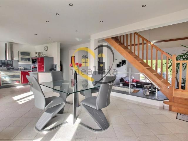 Maison, Sandillon