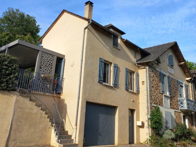 Maison sans travaux, vue Chateau 135m² Najac