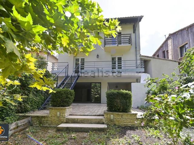 Maison, Sansais