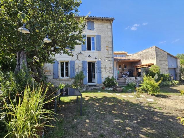 Maison, Sansais