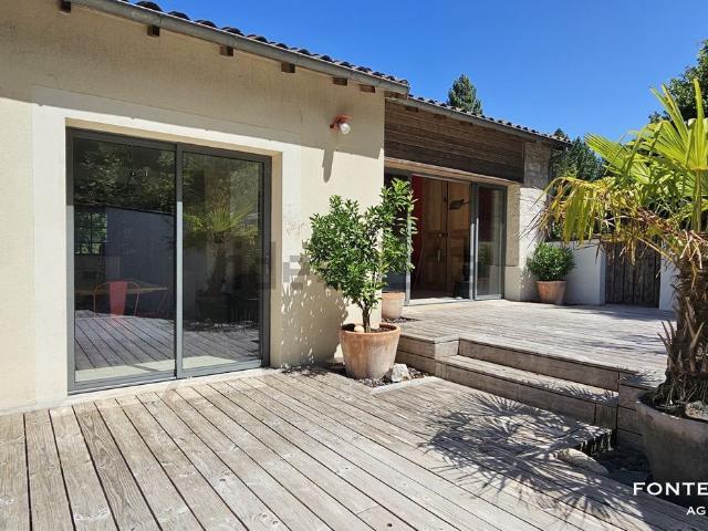 Maison, Sansais