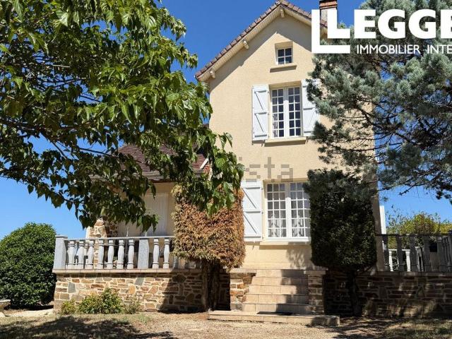 Maison, Sarrazac