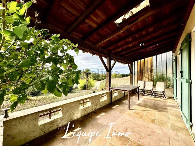 Maison, Sarrant