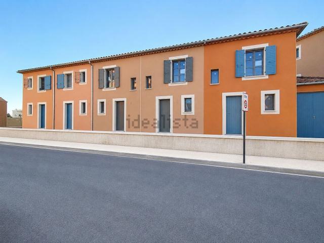 Maison, Sarrians