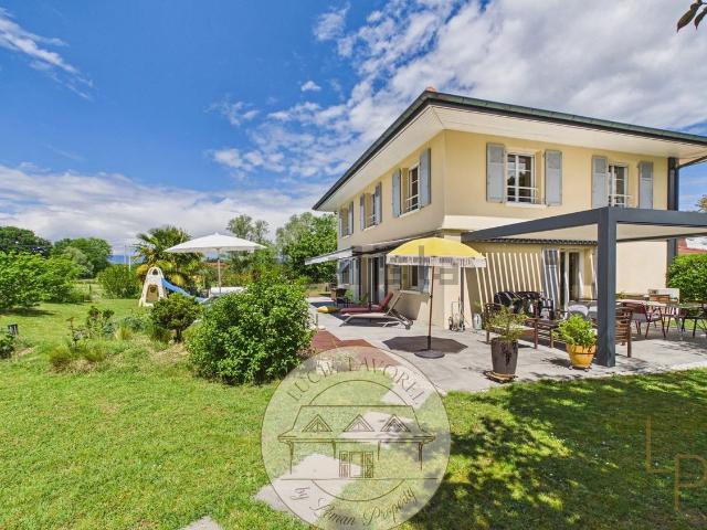 Maison, Sciez