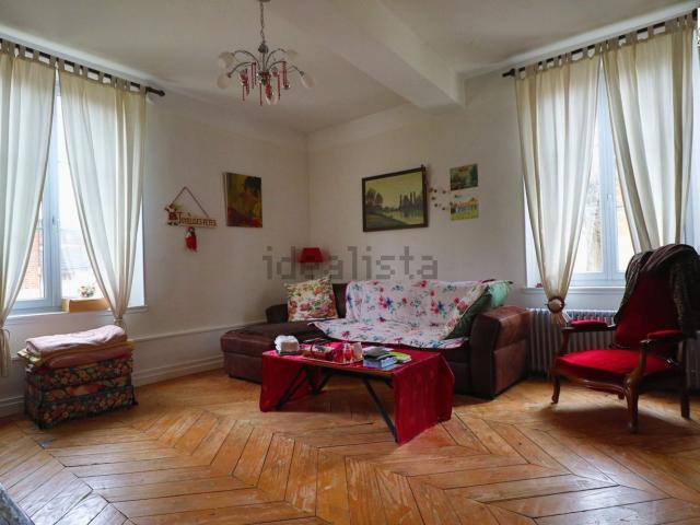 Maison, Seurre