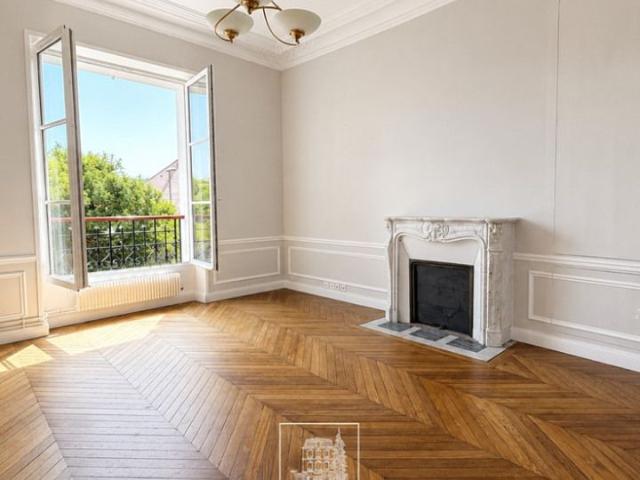 Maison • Sèvres