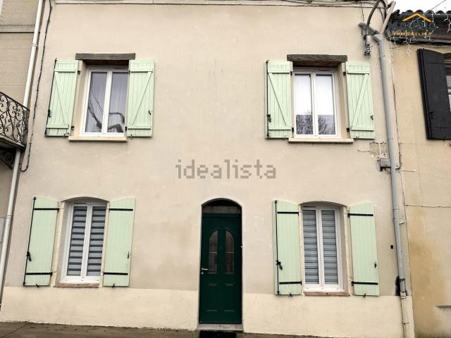 Maison, Seyches