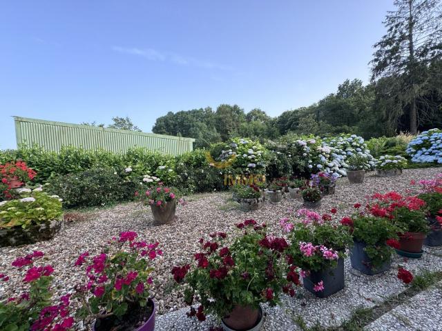 Maison, Secondigny