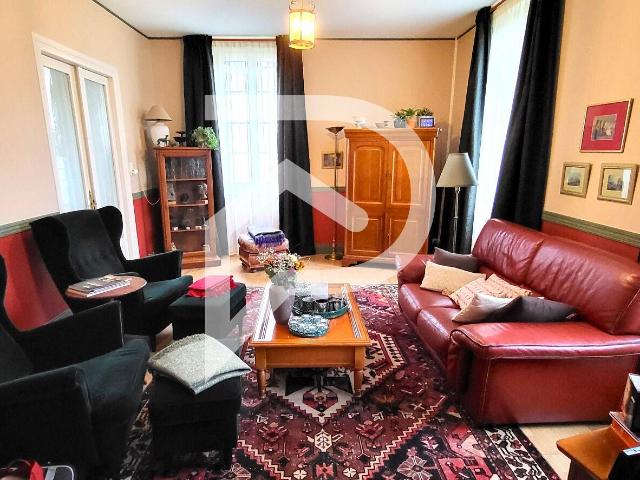 Maison secteur Salies De Bearn 8 pièces 186 m² 186m² Saint Pé de Léren