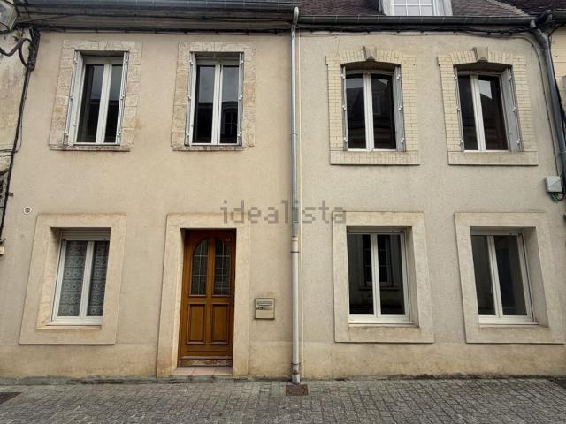 Maison, Sées
