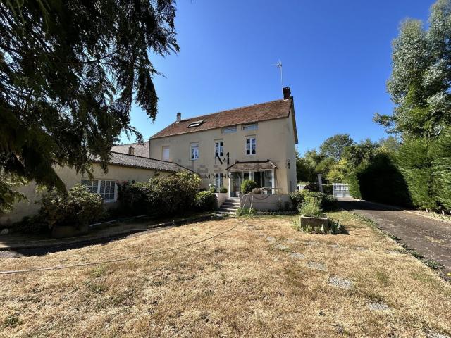 Maison, Sées