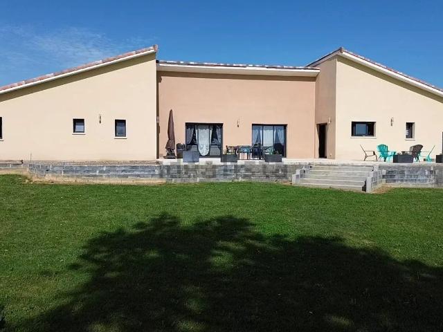 Maison, Ségos