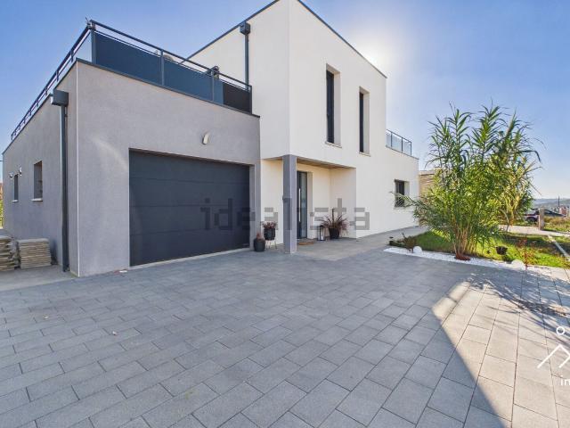 Maison, Seichamps