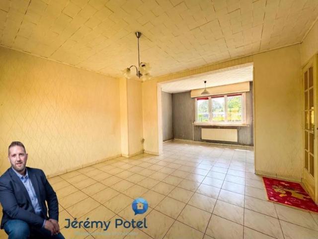 Maison Semi individuelle, 3 chambres, jardin, garage à ST AUBERT