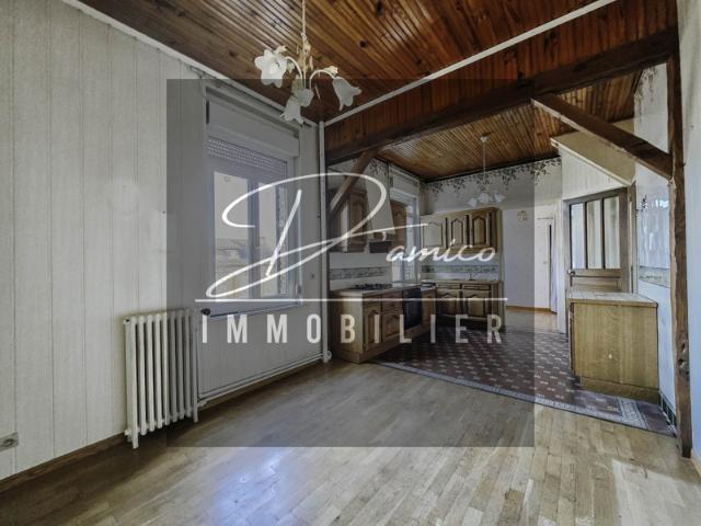 Maison semi individuelle à escaudoeuvres avec double accès, gr