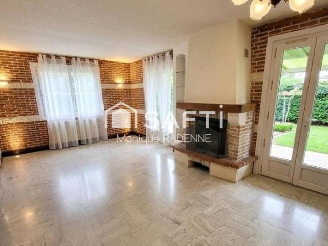 Maison semi plain pied en brique