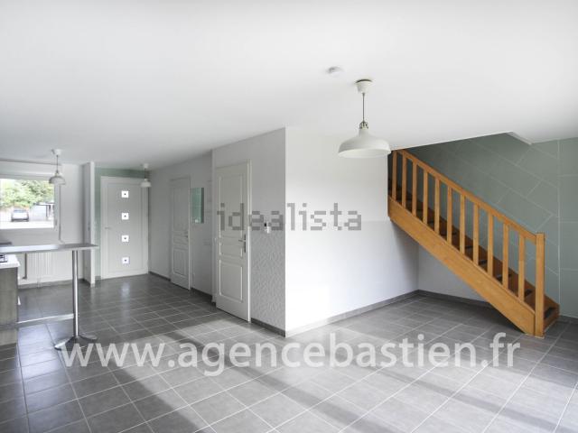 Maison, Sergy
