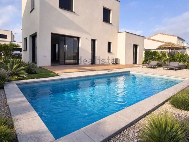 Maison, Sérignan