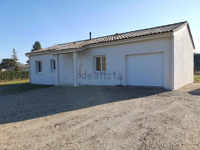 Maison, Serres et Montguyard