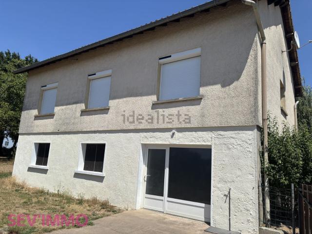 Maison, Servilly