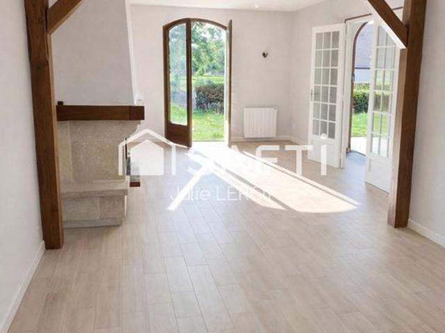 Maison située au coeur du village d'Amné, 89m², 5 pièces