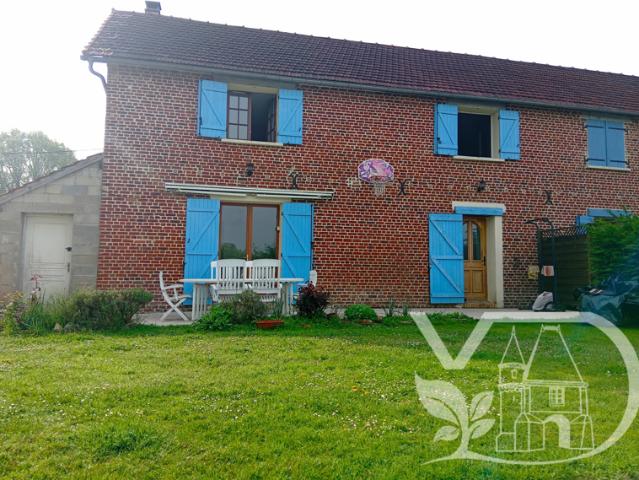 MAISON SITUEE DANS UN ENVIRONNEMENT CALME !