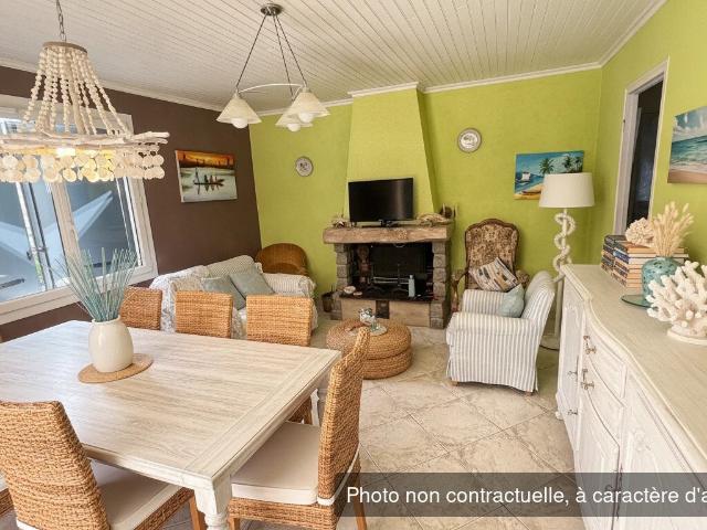 Maison située sur une belle parcelle de 699 m2 à Lacanau Océ. 66m² Lacanau