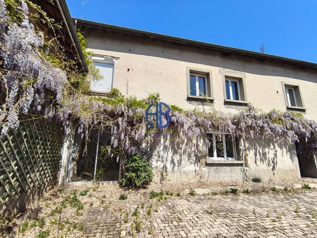 Maison Sillans 6 pièce s 193.08 m2 193m² Sillans