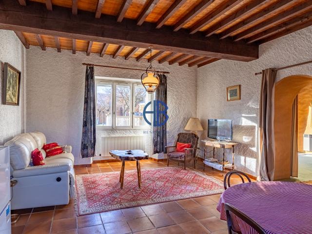 Maison Sillans 6 pièce s 193.08 m2