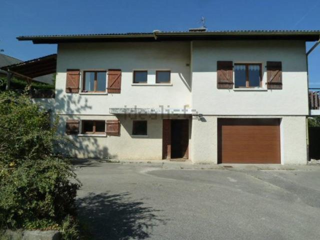 Maison, Sillingy
