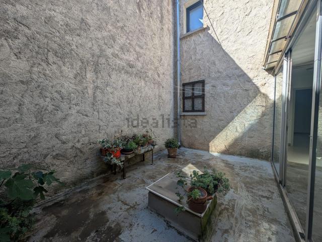 Maison, Siran
