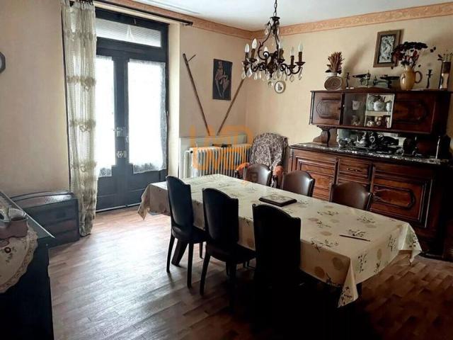 Maison spacieuse à Cransac avec 6 chambres