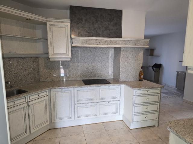 Maison spacieuse à louer à SAND